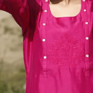 Gaurangi Magenta Kurta - Thumbnail Image 4